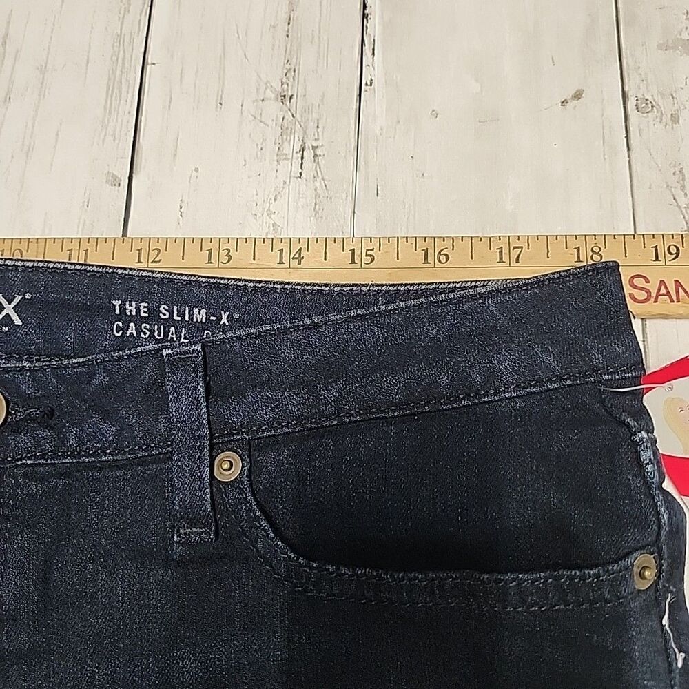 Spanx NWT Womens Size 32 Slim-X Casual Cropped Capri Jeans Shaping - Picture 6 of 13